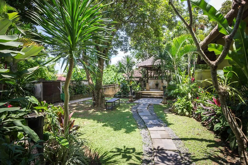 Reddoorz Plus @ Tjampuhan Ubud Pensjonat